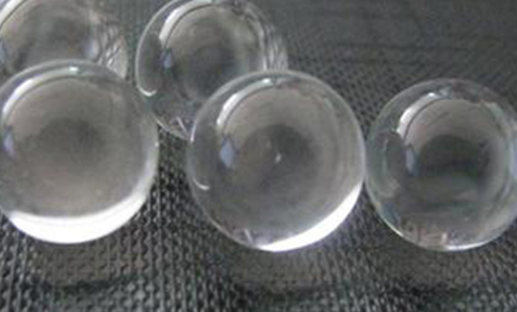 Sandblasting glass beads